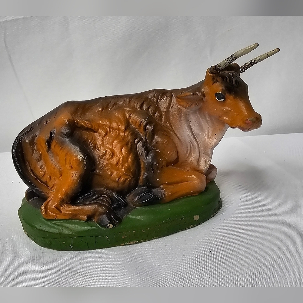 Vintage Christmas Nativity Cow/Ox Replacement Figure Resin Italy Moving Horns
